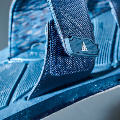 Cobian Odyssey™ adjustable strap detail detail #color_blue