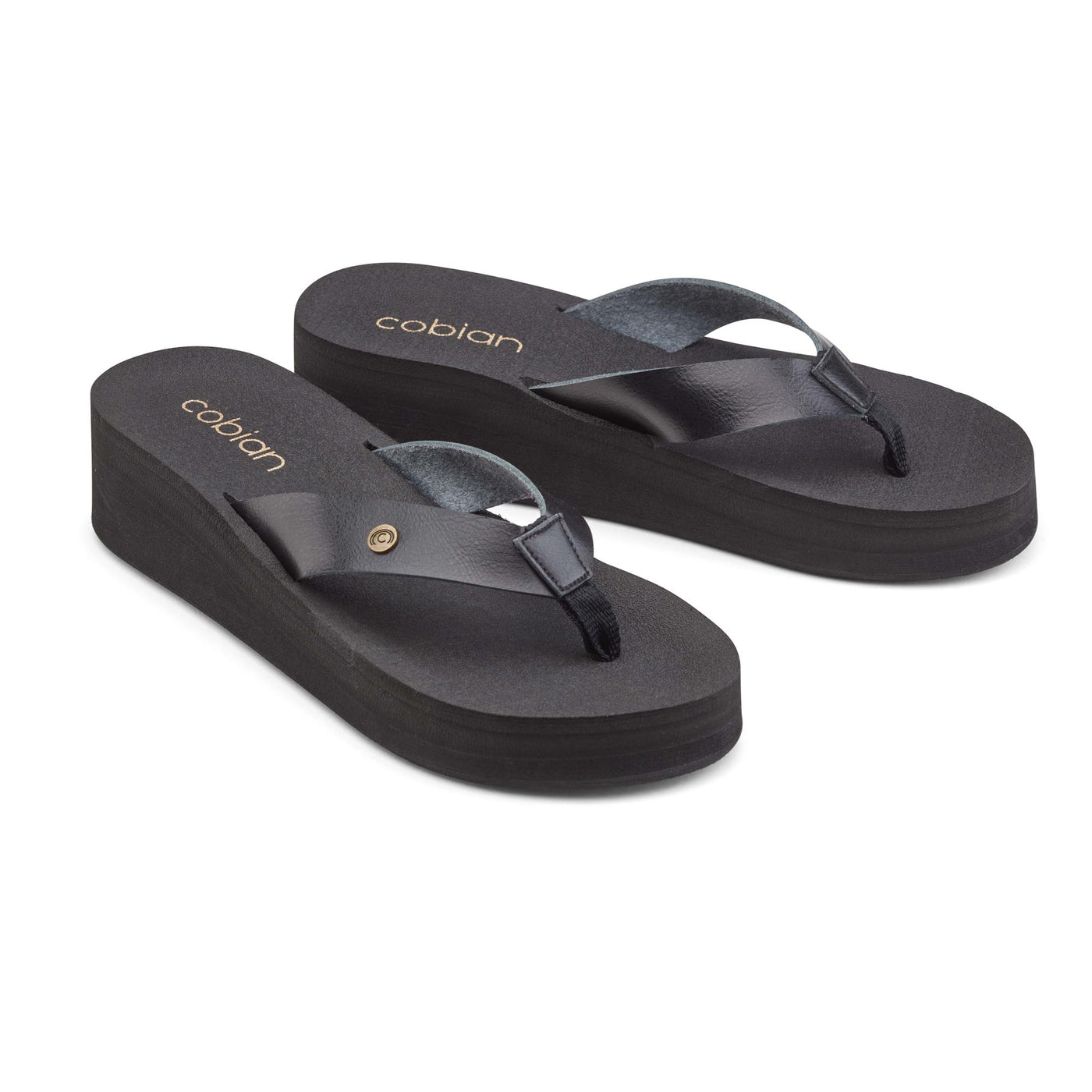 Valencia Black 3 Quarter View #color_black